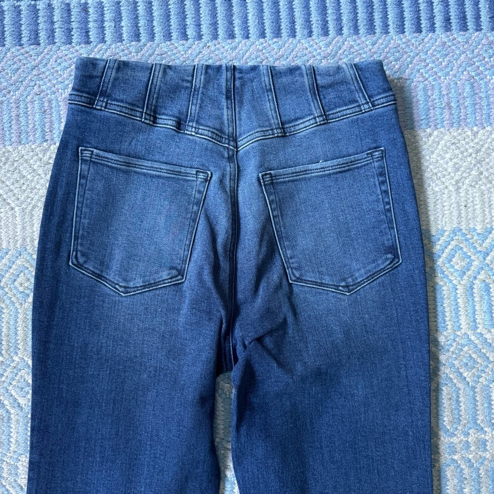 Good American | NWOT Good Legs Flare Compression Jeans - Picture 5 of 9